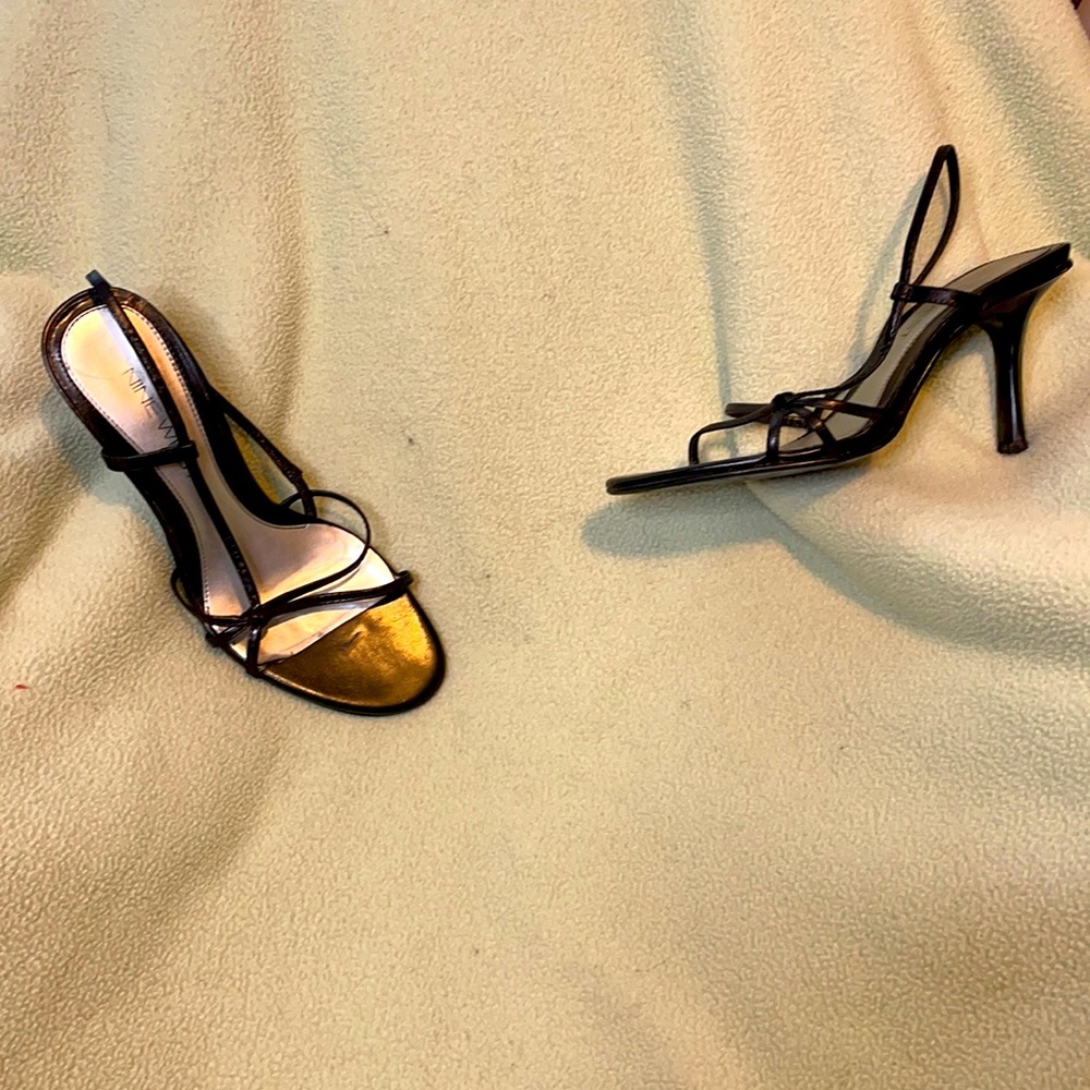 Black, open toe, Nine West, strappy heels, sx 5M